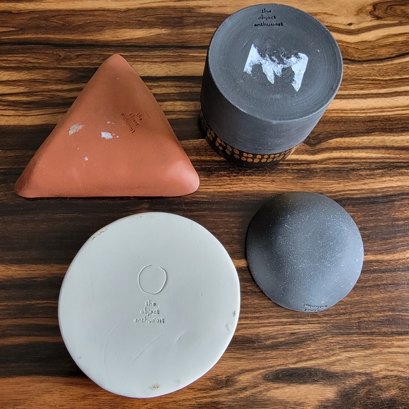 Object Enthusiast Salt Cellar White + Gold - Picture 9 of 9